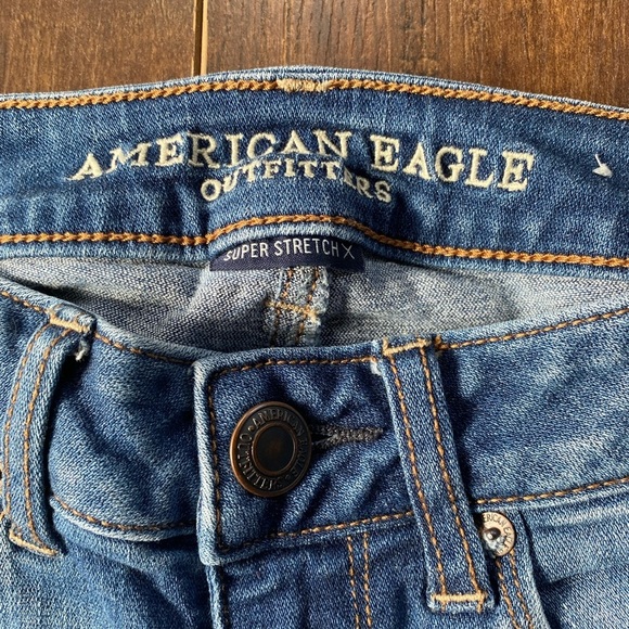 AMERICAN Eagle High Waisted, ripped, Skinny Jeans size 00 - Picture 7 of 10